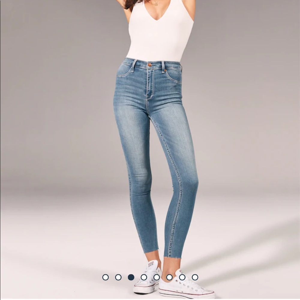 Abercrombie High Rise Jean Legging - size 25